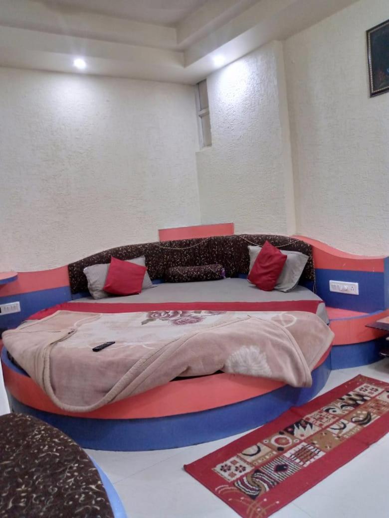 Hotel Amar Palace Pachmarhī Exteriér fotografie