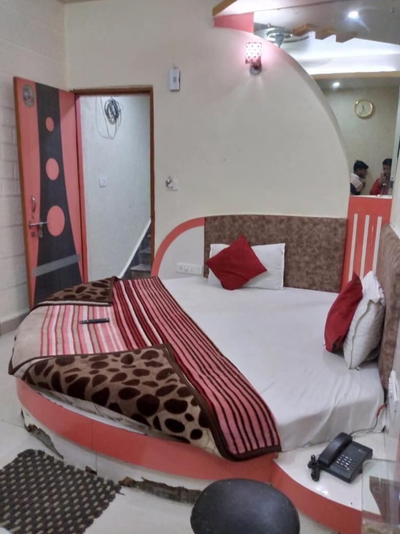 Hotel Amar Palace Pachmarhī Exteriér fotografie