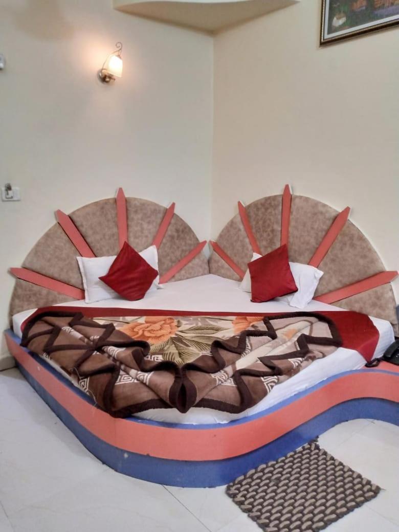 Hotel Amar Palace Pachmarhī Exteriér fotografie